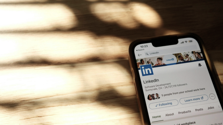 Jucier product update: Linkedin personal profiles released